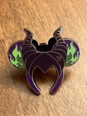 2026 Walt Disney World Hidden Mickey Maleficent Ears Headband Wave Pin